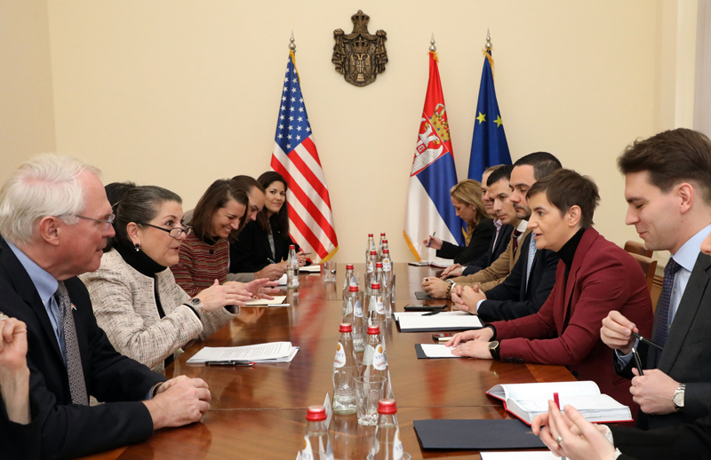 BRNABIĆ I ERIN E. MEKI: Razgovori premijerke i direktorke USAID-a o razvojnim prioritetima Srbije i saradnje sa SAD (FOTO)