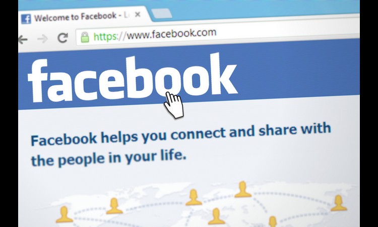 OPASNA ZAVISNOST: Otkiveno da samo pogled na logo Fejsbuka izaziva GLAD i ŽUDNJU!