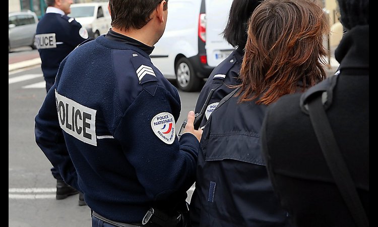 PUCNJAVA U FRANCUSKOJ: Više ubijenih i ranjenih
