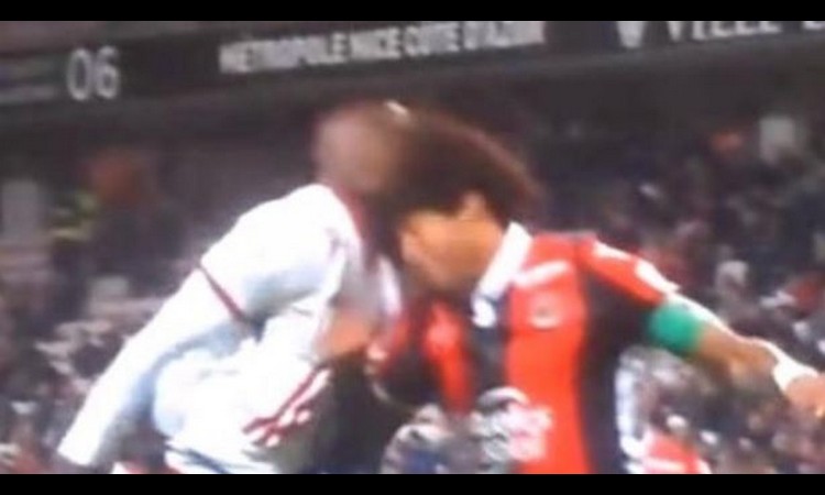 HOROR SCENA U FRANCUSKOJ: Pogledajte sudar glavama fudbalera Nice i Lila! (VIDEO)