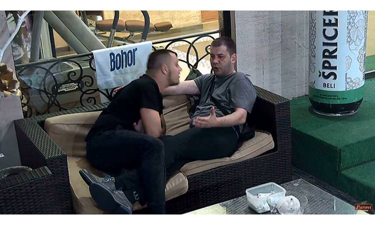 BRUTALNA SVAĐA: Ivan i Gasttozz izvređali jedan drugog!