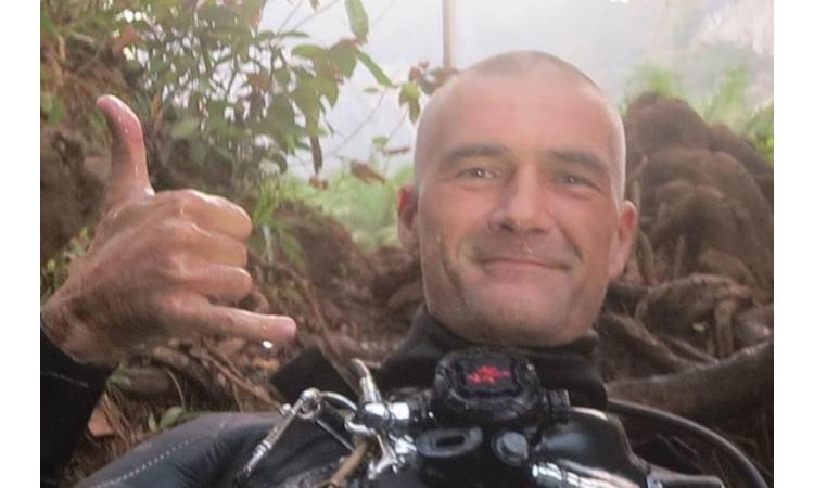srpski heroj sa Tajlanda: "Neverovatno koliko su deca zarobljena u pećini hrabra"! (VIDEO)