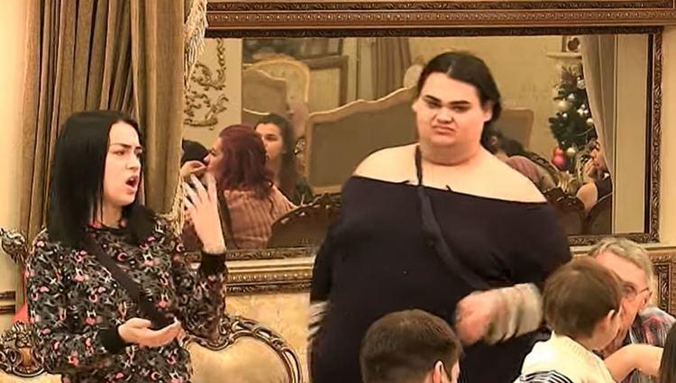 UKUĆANI U NEVERICI! EVO šta je tražio od Kiki! (FOTO)