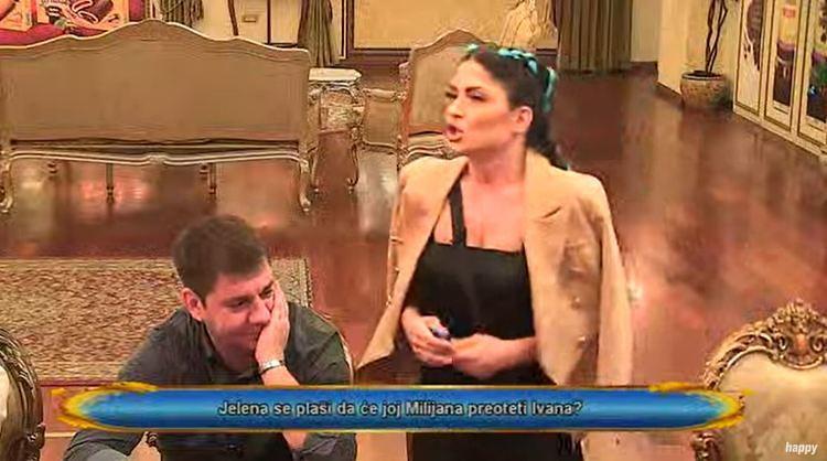 PLAŠI SE ZA NJIHOVU VEZU! Jelena sumnja da će joj OVA takmičarka preoteti dečka! (FOTO)