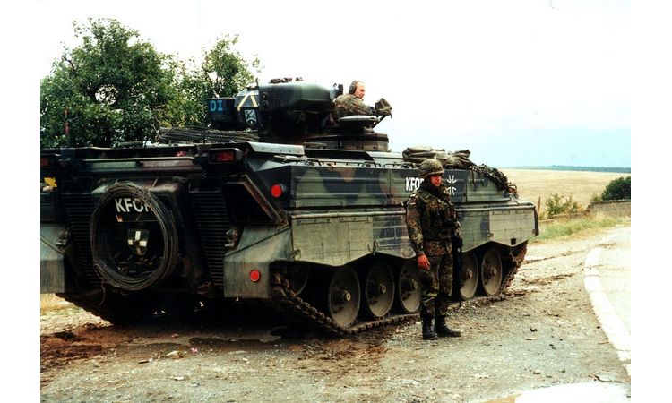 NEMA POVLAČENJA: Nemački vojnici ostaju na Kosovu!