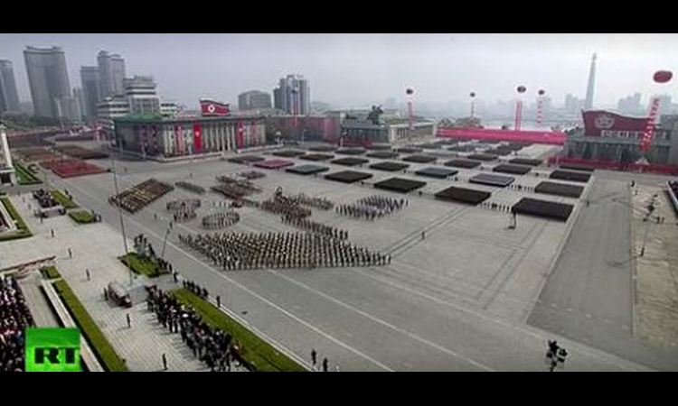 Kim predstavio novu razarajuću raketu! (VIDEO)