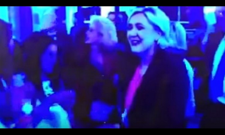 PORAZ NA NJEN NAČIN: Pogledajte kako Marin le Pen đuska nakon gubitka na izborima! (VIDEO)