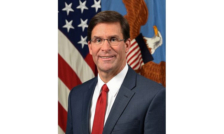 MARK ESPER PORUČIO: SAD neće dozvoliti da naftna polja padnu u ruke ISLAMSKE DRŽAVE!