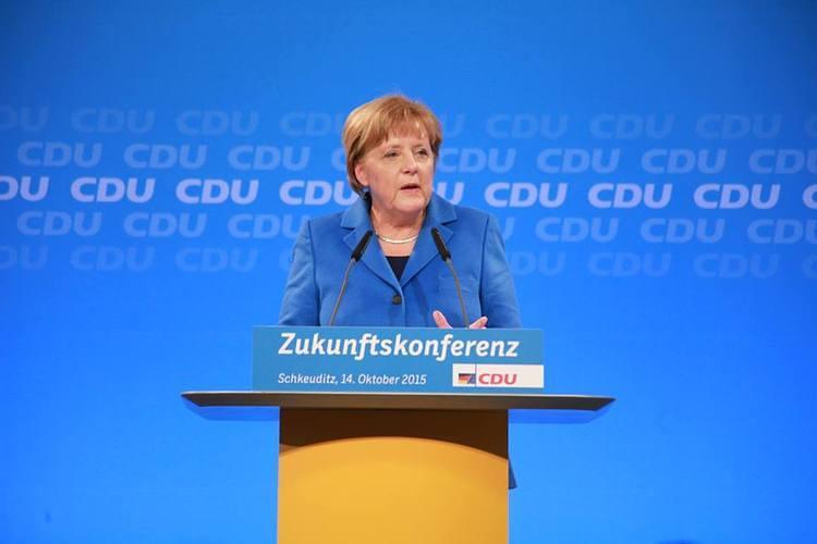 ISTORIJSKI TRENUTAK: Evo zašto je Merkel poručila da je EU na prekretnici