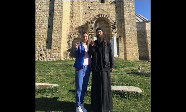 PRETUČENA MILICA MIR TRAŽI U MANASTIRU: Uz ovu poruku košarkašica leči tugu! (foto)