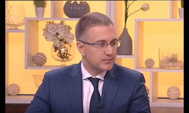 GODIŠNJICA NATO BOMBARDOVANJA: Ministar Stefanović položio venac žrtvama MUP!