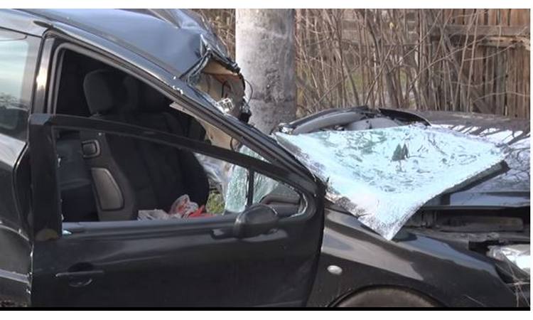 HAOS U TESLIĆU: Sin ministra zdravlja Republike Srpske doživeo udes, povređen vozač drugog automobila