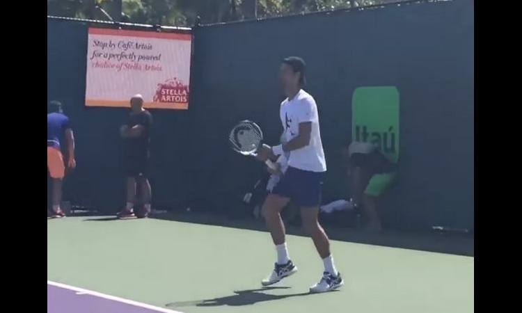 NOLE TRENIRA BEZ BOLOVA: Đoković se u Majamiju priprema sa mlađim bratom i čeka meč sa starijim!
