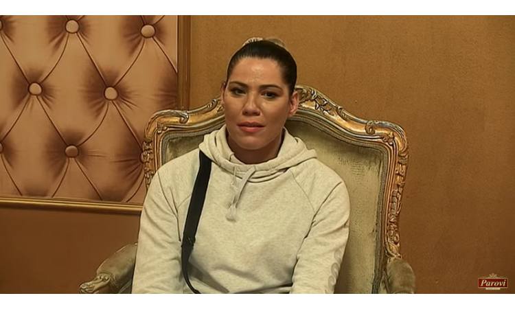 ORNELA VAN SEBE! Ne može da obuzda svoje EMOCIJE! (FOTO)