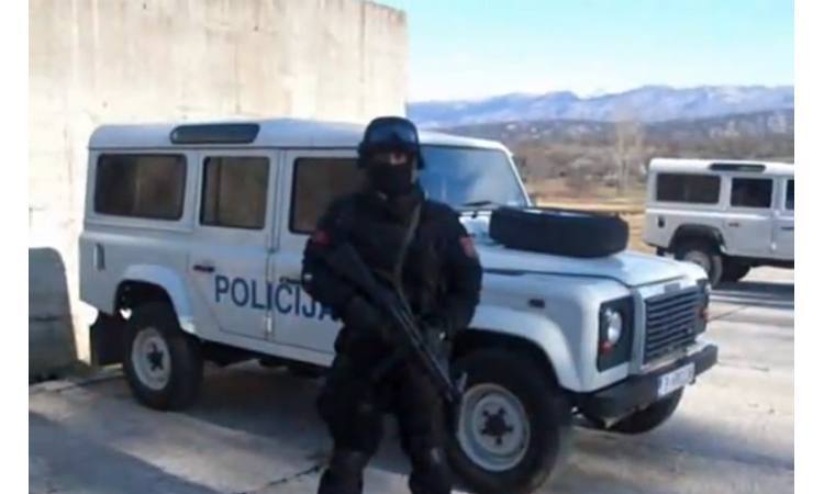 ODLUKA SAVETA ZA ODBRANU I BEZBEDNOST: Crnogorska vojska sa policijom štiti granicu prema Albaniji!
