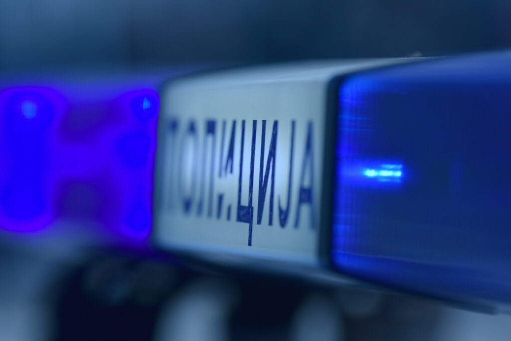 DROGIRAN VOZIO U BLIZINI ŠKOLE: Policija privela vozača u Čačku