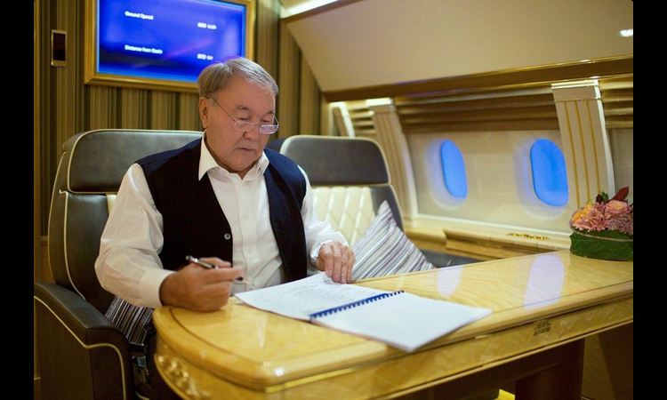 OTVARA SE NOVO POGLAVLJE U EKONOMSKIM ODNOSIMA:  Predsednik Kazahstana stiže u Srbiju