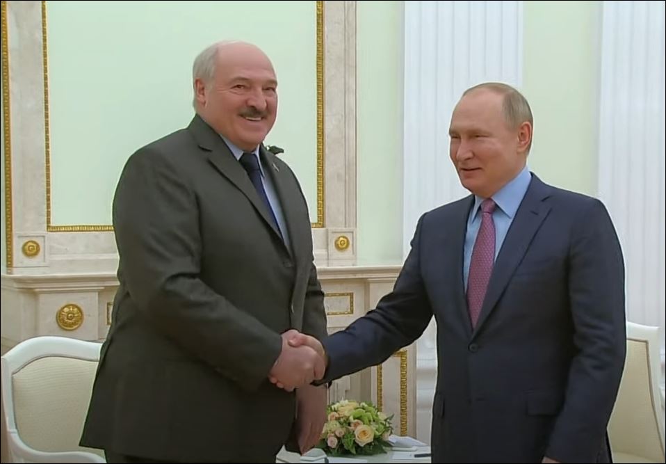 PUTIN DOLAZI U RADNU POSETU LUKAŠENKU: Glavna tema rusko-beloruska integracija