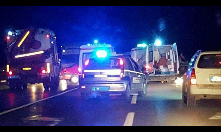 PONOVO LOŠE VESTI: Momka i devojku pokosio automobil u Bečićima, a deset dana nakon nesreće stanje i dalje kritično!