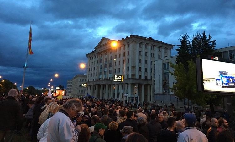 GOTOVA PAUZA: Makedonci PONOVO na ulicama! (FOTO)