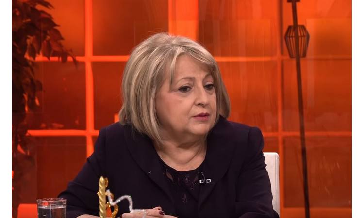 „OPORAVAK IDE U DOBROM SMERU“: Ministarka Đukić-Dejanović posetila nastavnicu ranjenu u „Ribnikaru“