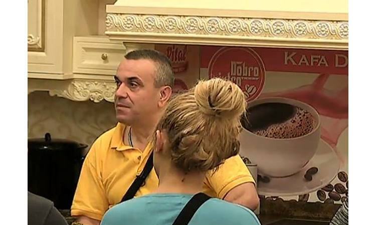 ON JE SINOĆ IMAO SEKS: Evo šta kaže Slavko o žurci!