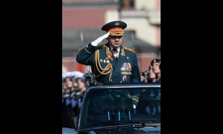 DOLAZI U SRBIJU: Ministar odbrane Rusije prihvatio Dačićev poziv!
