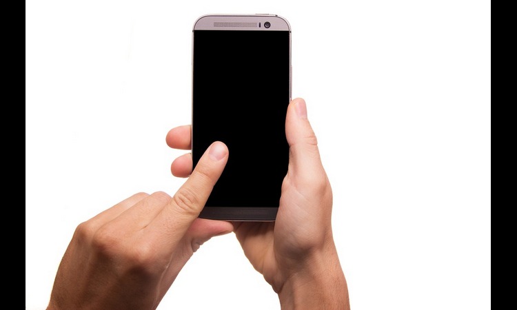 VEOMA KORISNA APLIKACIJA: Sada možete svoj telefon da pretvorite u detektor laži