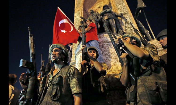 NOVA TURSKA EKSPANZIJA: Vladine snage napale Kurde na severu Iraka