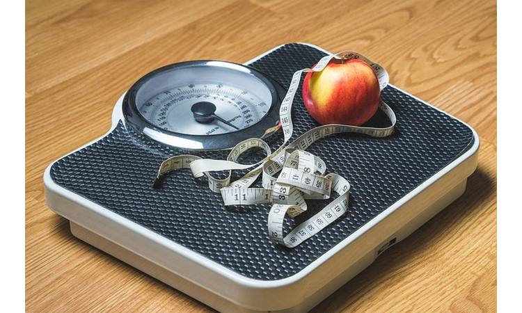 Šta god radili kilogrami se gomilaju: Proverite, možda je glavni uzrok manjak ovog vitamina u organizmu