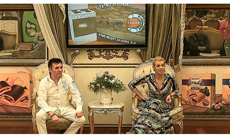 POČELA JOŠ JEDNA ORDINACIJA: Vasilije prvo pomogao Dariji!
