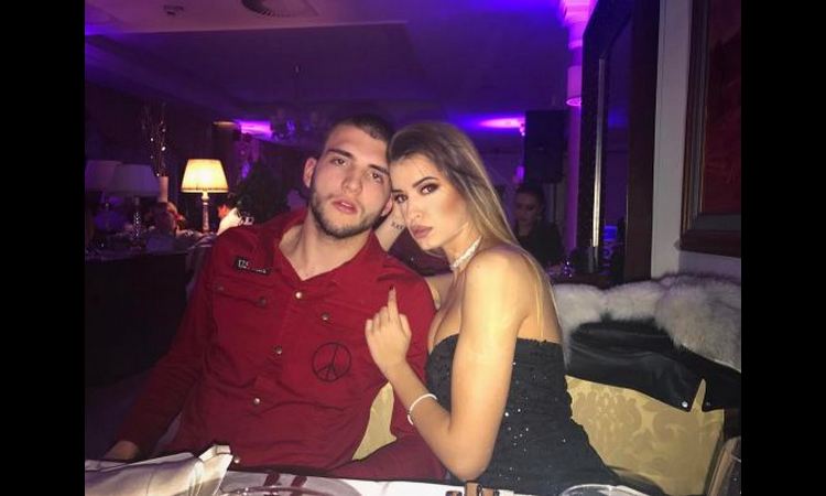 MORAO DA REAGUJE: Veljko upao na Anin Instagram, objavio sliku i PORUKU! (FOTO)