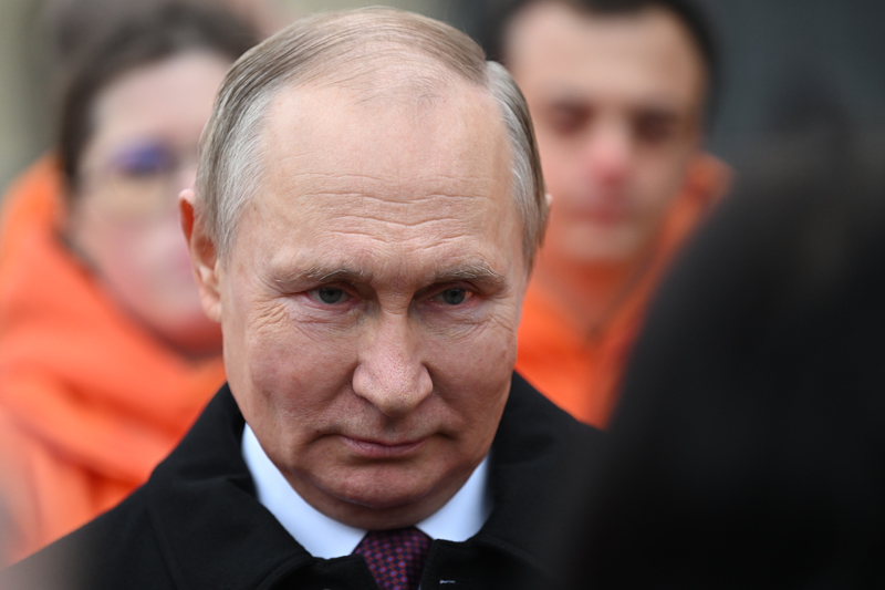 SEĆANJE NA SOVJETSKE VOJNIKE: Putin položio venac u znak sećanja na branioce Staljingrada