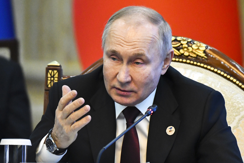 Vladimir Putin zadao cilj odbrambenim kompanijama: Кljučni zadatak je da sve jedinice na prvoj liniji fronta dobiju neophodno naoružanje