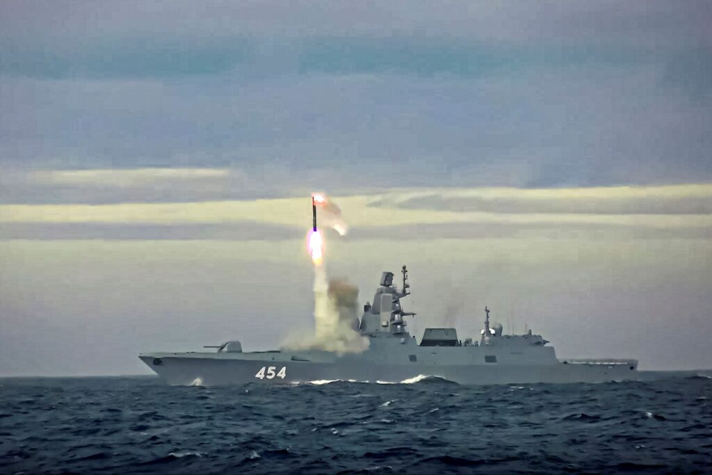 „ADMIRAL GORŠKOV“ IDE KA KUBI: Ruska fregata naoružana hipersoničnim projektilima uploviće u Havanu STIŽE I NUKLEARNA PODMORNICA