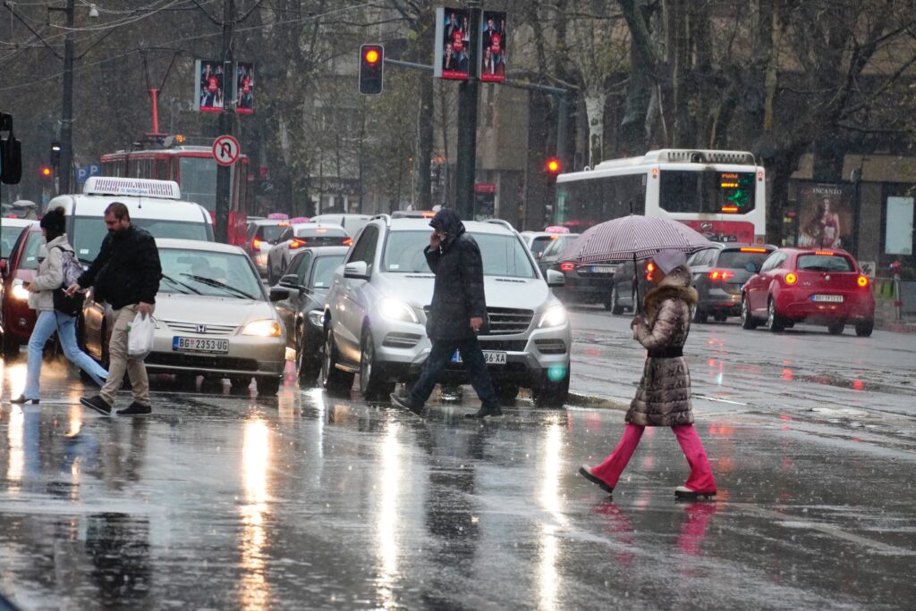 VREMENSKA PROGNOZA ZA 30. MAJ: U Srbiji danas oblačno, mestimično sa kišom i pljuskovima