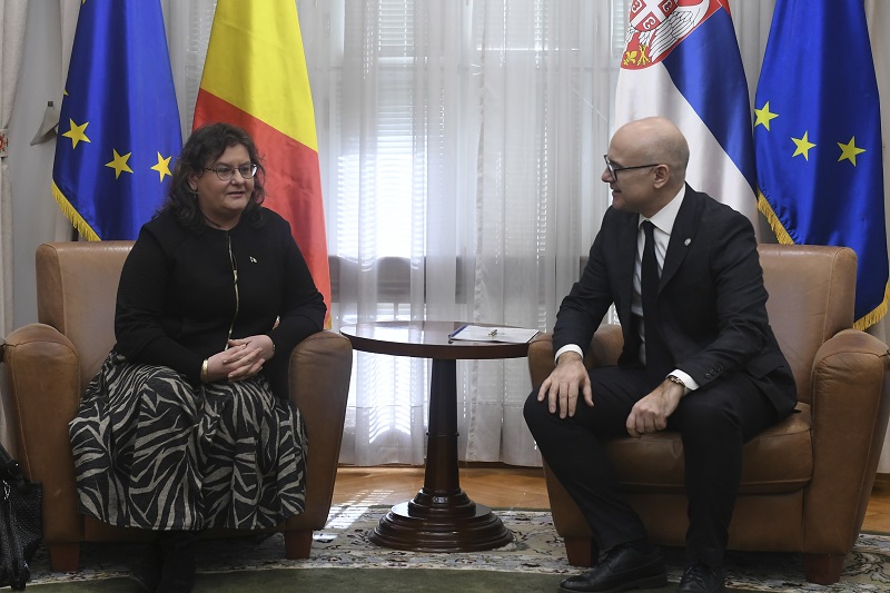 VUČEVIĆ I AMBASADORKA RUMUNIJE: „Izuzetno cenimo što Rumunija, i pored pritisaka, zadržava svoj stav“