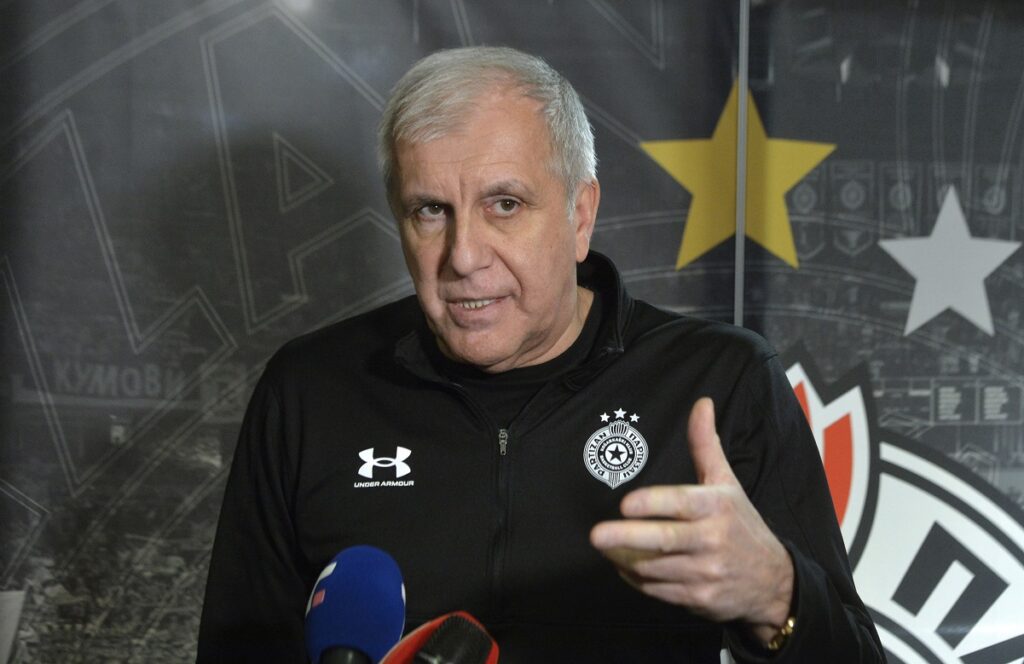 Trener Partizana Željko Obradović zadovoljan: „Raduje pobeda u derbiju, ali nema vremena za slavlje!“