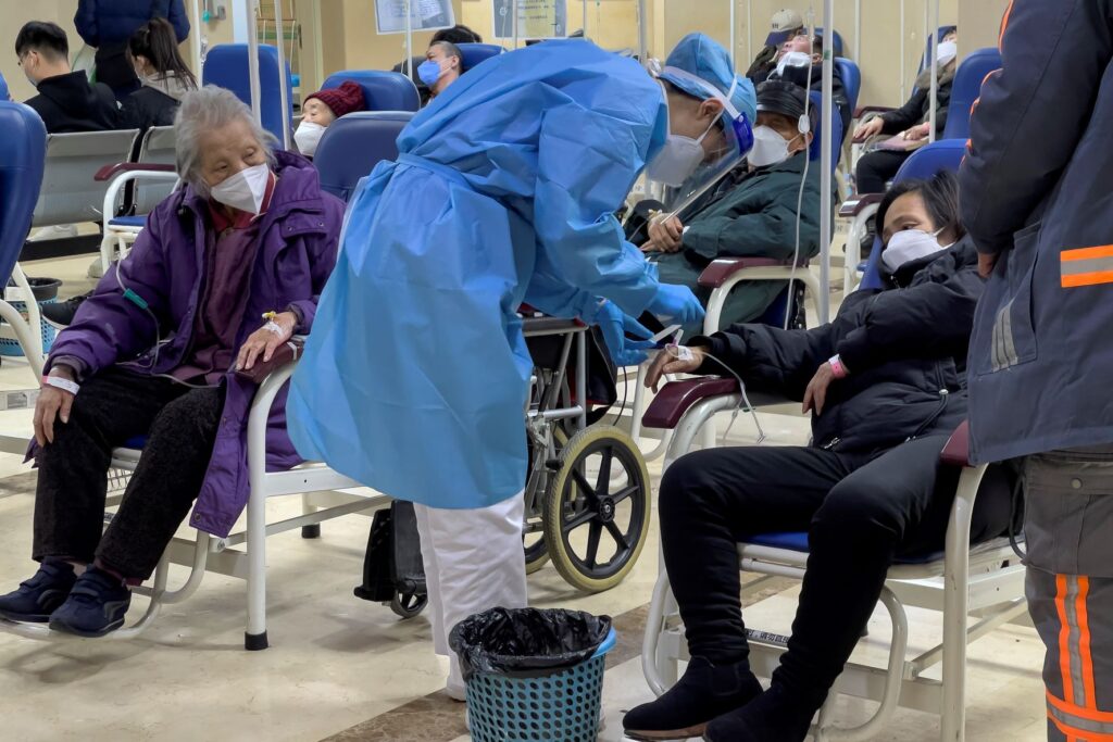 OPASNOST U KINI NE PRESTAJE: Osam od deset ljudi zaraženo korona virusom od početka decembra