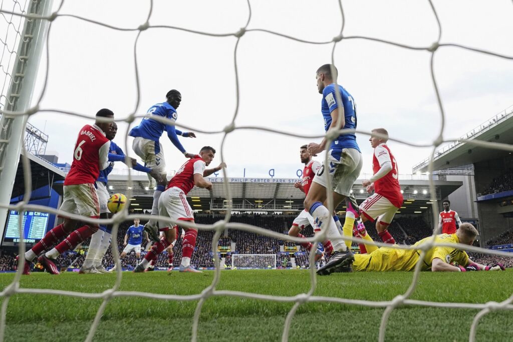 Poraz Arsenala u Liverpulu, Everton sačuvao bodove protiv lidera Premijer lige!