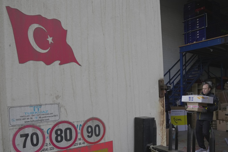 DAO 30 MILIONA ZA ŽRTVE ZEMLJOTRESA U TURSKOJ I SIRIJI:  Svi su ganuti ovim činom čovekoljublja