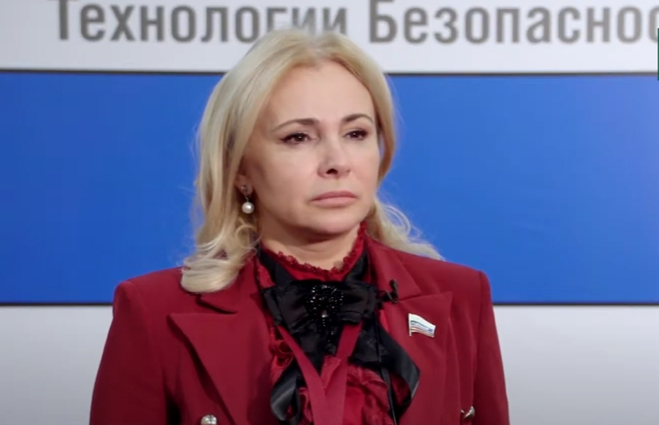POLJSKA IDEALNA ZA ULOGU „DRUGE“ UKRAJINE U AMERIČKIM PLANOVIMA! Krimska senatorka: „SAD neće propustiti priliku da pusti Poljsku u antiruski obruč kao novu žrtvu“