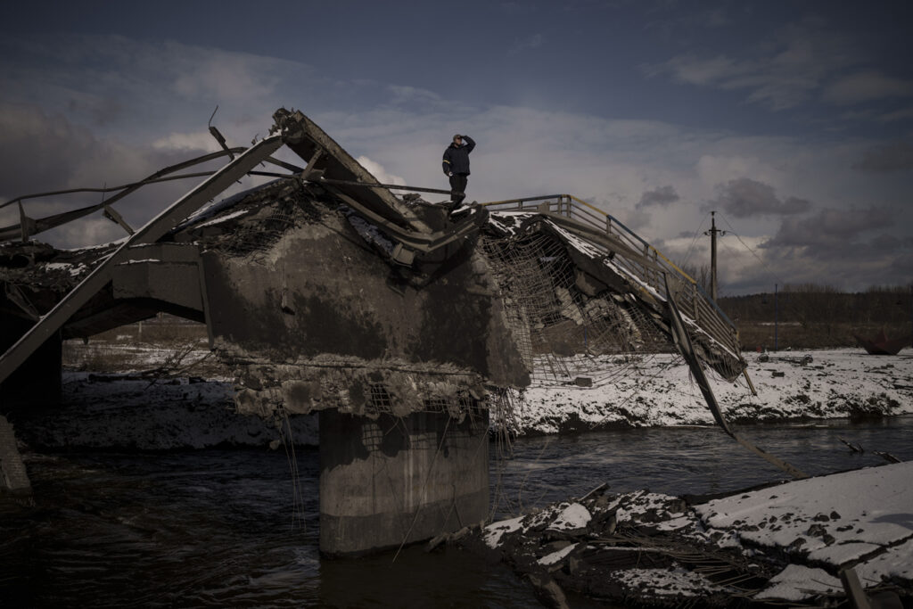 BASNOSLOVNA CENA OBNOVE UKRAJINE: Samo čišćenje ratnih ruševina koštaće 5, ukupno potrebno 411 milijardi dolara!