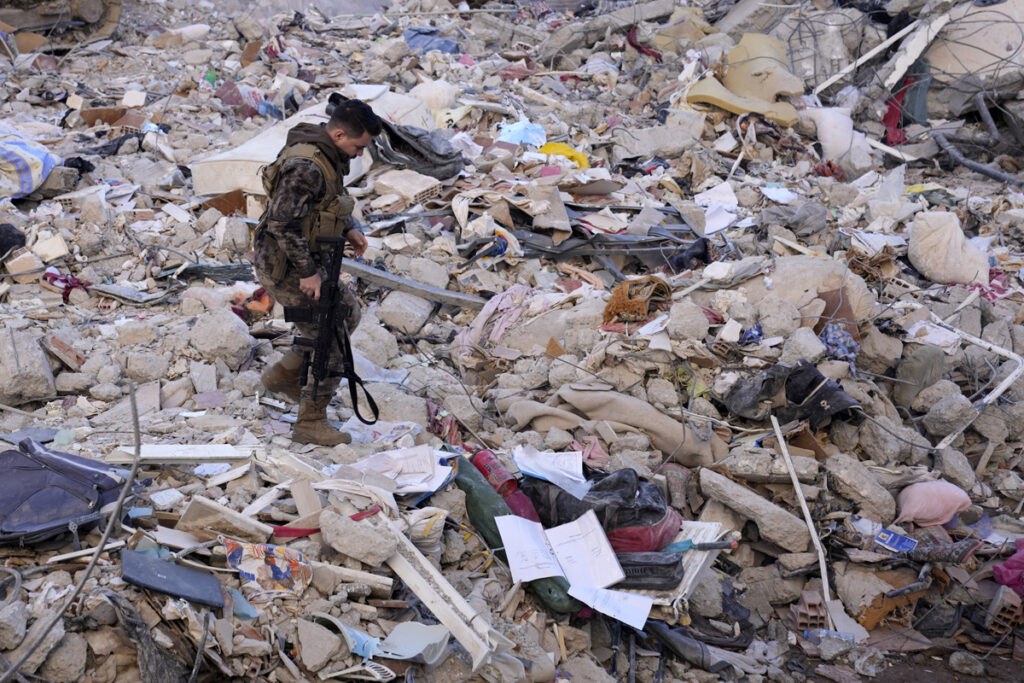 UPRAVA ZA KATASTROFE I HITNE SITUACIJE SAOPŠTILA: Broj žrtava zemljotresa u Turskoj porastao na 20.665