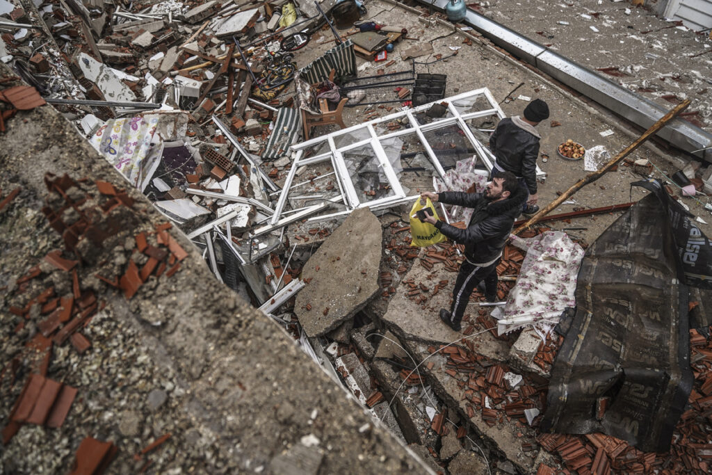 TLO NE MIRUJE: Novi zemljotres u Turskoj