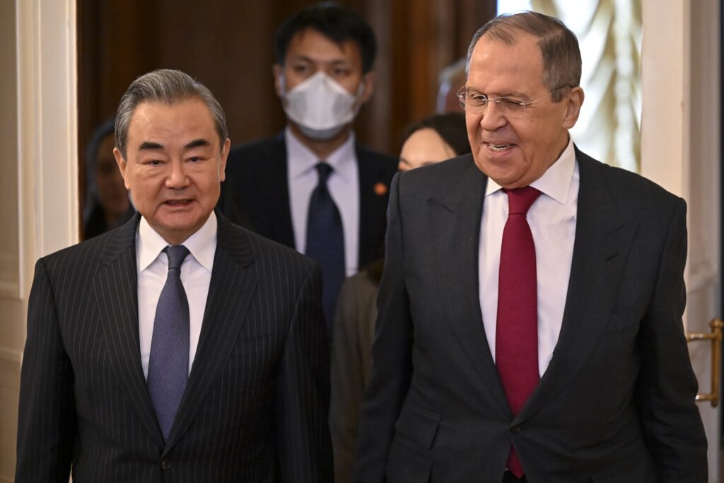 „MOSKVA I PEKING ĆE SE MEĐUSOBNO ŠTITITI!“ Sergej Lavrov poručio da se odnosi Rusije i Kine dinamično razvijaju
