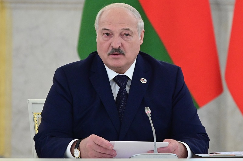 „I ZELENSKI POČINJE DA SHVATA“: Lukašenko otkrio koji je jedini način za rešenje sukoba u Ukrajini