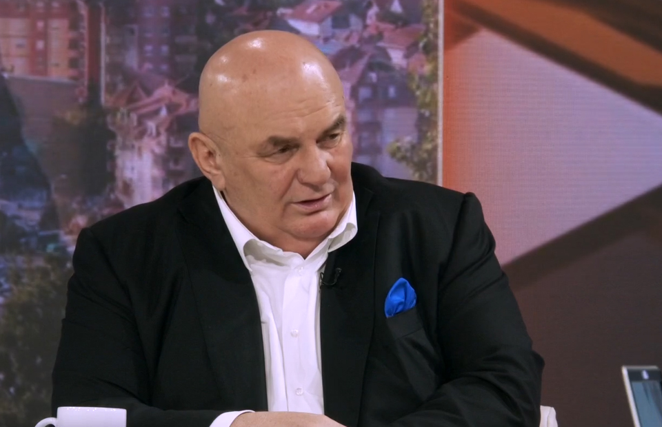 DRAGAN MARKOVIĆ PALMA NA HAPPY TV: „Ustav jedne države se krši, ali su Srbi pokazali jedinstvo“