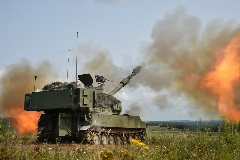 IZ RIMA NA FRONT: Italijanski tenkovi na putu za Ukrajinu (VIDEO)