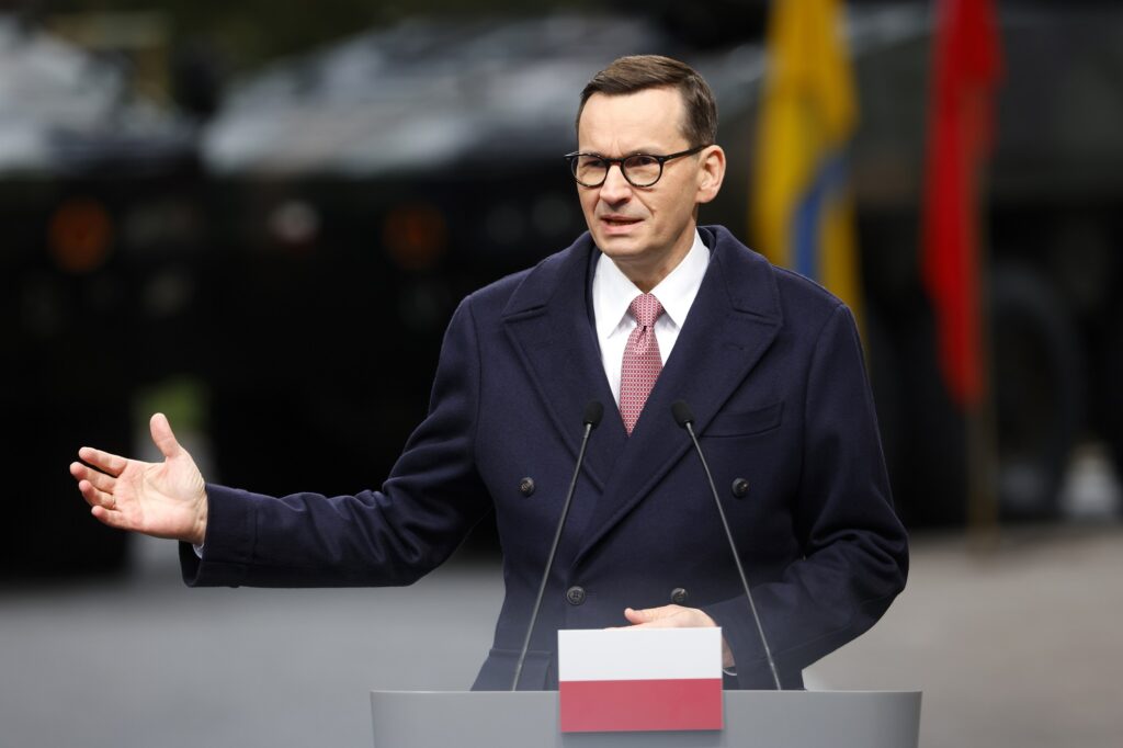 Premijer Poljske reže jasnim narativom: „Strateški partner EU je Amerika, zaboravite Rusiju i Kinu“